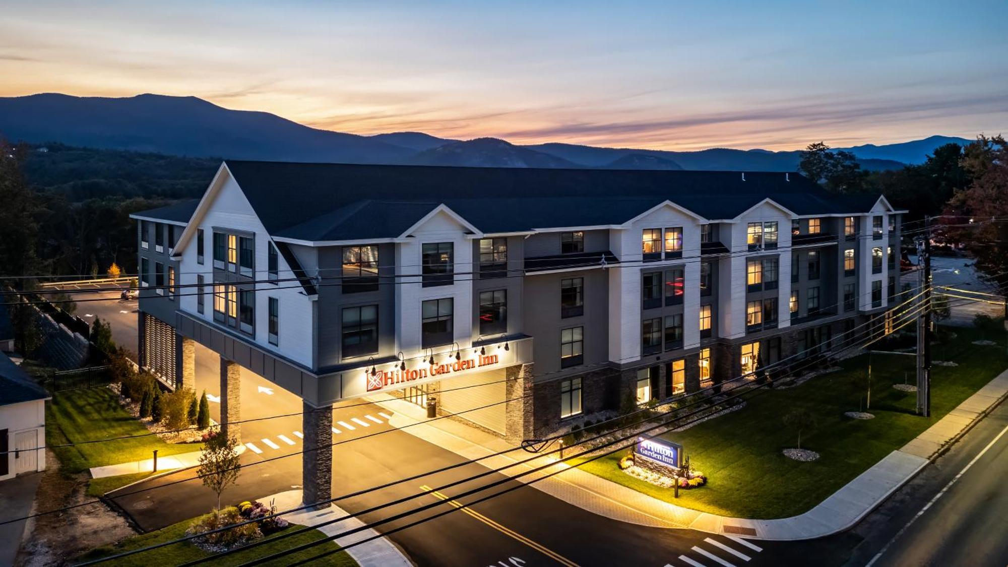 Hilton Garden Inn North Conway Exterior photo